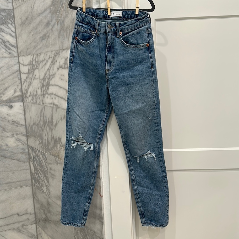 Zara distressed blue jeans